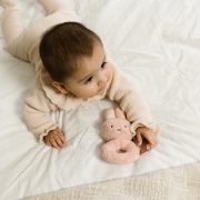 Hrkálka králiček Miffy Pink Flower Little Dutch