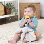 Hračka maznáčik s hryzátkom zajačik Cozy Sylvi™ 0 m+ Ingenuity