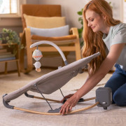 Lehátko masážne vibrujúce s melódiou Soulful Skies™ 0 m+ do 9 kg Ingenuity