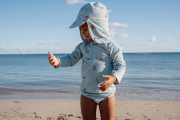 Plážová šiltovka s ochranou krku Ocean Friends Little Dutch
