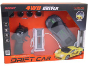 Elektroauto na ovládanie s vymeniteľnými kolesami a funkciou driftovania