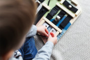 Motorická doska so spojovacími a viazacími prvkami small foot