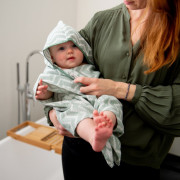 Mušelínová osuška Blenker s kapucňou 100x70 cm KipKep