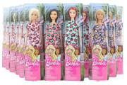 Barbie v šatách