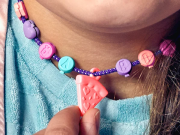 Furby Dúhový česká verzia Hasbro