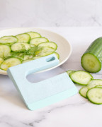 Prvý detský nôž KLYV