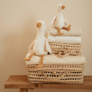 Hus plyšová 25 cm Newborn Naturals Little Dutch