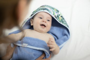 Detská osuška s kapucňou Maxi print 100 x 100 cm Babymatex