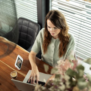 Opatrovateľka detská digitálna Eve 5.0 Petite & Mars