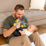 Wimmer hrkálka s hryzátkom Zaggles Manhattan Toy