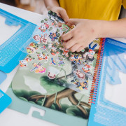 Kniha s puffy samolepkami Tlapková patrola Dobrodružstvo