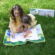 Interaktívna podložka na maľovanie vodou Akuku