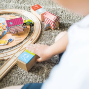 Drevená vláčikodráha Upratovanie pobrežia 70 dielov Bigjigs Rail