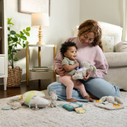 Hračka maznáčik s hryzátkom zajačik Cozy Sylvi™ 0 m+ Ingenuity