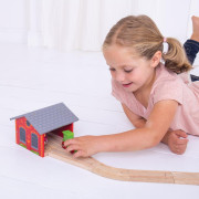 Tehlové depo pre dvoch vláčikov Bigjigs Rail