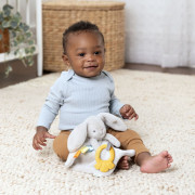 Hračka maznáčik s hryzátkom zajačik Cozy Sylvi™ 0 m+ Ingenuity