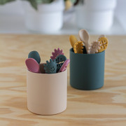 Set 3 ks silikónových tréningových lyžičiek Take&Match 6 m+ Petite & Mars