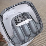 INGENUITY Podsedák na jedálenskú stoličku 2v1 Baby Base 6m +, do 22 kg Cashmere 2. AKOSŤ