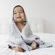 Mušelínová osuška Blenker s kapucňou 100x70 cm KipKep