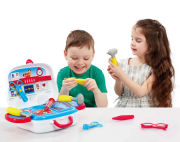 Môj prvý doktorandský kufrík Addo