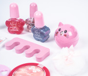 Adventný kozmetický kalendár