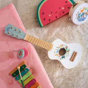 Drevená gitara Zvieratá sveta Sarah Betz Vilac