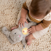 Hračka upokojujúca so senzorom plače zajačik Sylvi™ 0 m+ Ingenuity