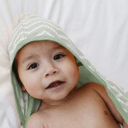 Mušelínová osuška Blenker s kapucňou 100x70 cm KipKep