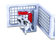 Bburago Farmland Kravská Farma s traktorom