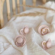 Cumlíky kaučuk/silikón Try it kolekcia Veľ. 0 - 6 m Bibs