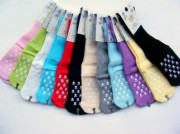 Dojčenské ponožky s protišmykom tenké veľ. 3 (23-25)