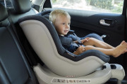 Autosedačka Reversal II Isofix Petite&Mars (0-18 kg)