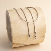 Béžová zapletaná šnúrka k rolničkám