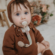 Klip na cumlík so stuhou Poetry Suavinex