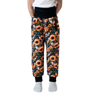 Rastúce softshellové nohavice Slnečnica čierne Esito