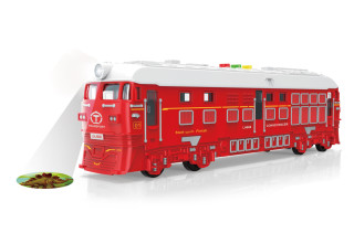 Vlak na zotrvačník s efektmi a projekciou červený 33 cm