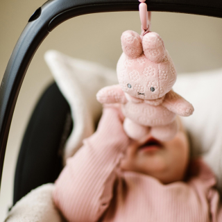 Závesný zajačik Miffy Pink Flower Little Dutch
