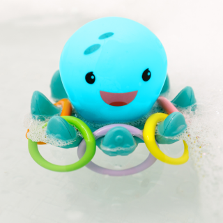 Svietiaca chobotnica s krúžkami do kúpeľa Infantino