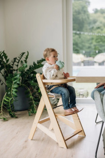 Drevená jedálenská stolička Toby Plus s pultíkom a polstrovaním Nature Freeon