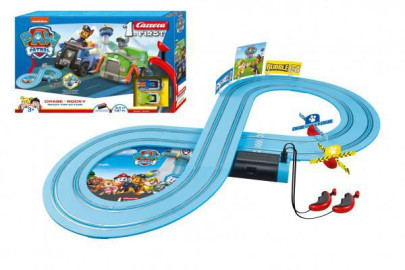 Autodráha Carrera First Tlapková Patrola 2,4 m + 2 autá Chase a Rocky