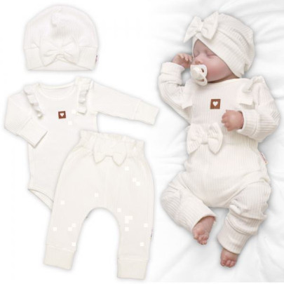 Rebrovaná rastúca súprava 3D Baby Girl Smotanová