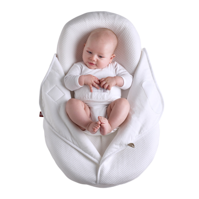 Prikrývka na Cocoonababy Lightweight White Red Castle