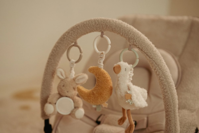 Závesné hračky Newborn Naturals Little Dutch