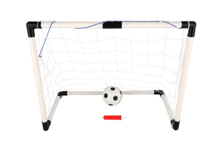 Futbalový gól s loptičkou a pumpičkou