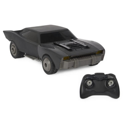 RC Batmobile - jazda po zadných