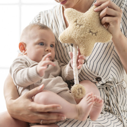 Hračka hudobná Teddy hviezdička Nattou 25 cm, 0 m+