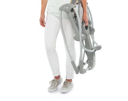 Cestovná hojdačka s melódiou Bella Teddy™ 0 m+ do 9 kg Ingenuity
