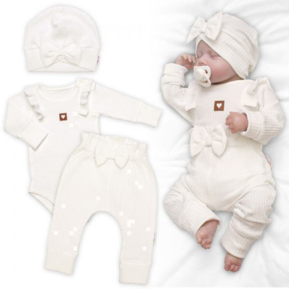 Rebrovaná rastúca súprava 3D Baby Girl Smotanová