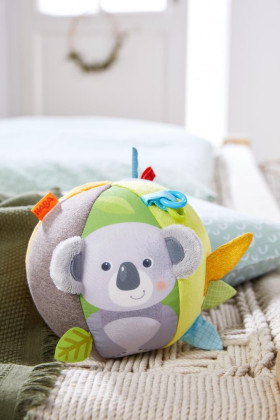 Textilná lopta s aktivitami Koala Haba