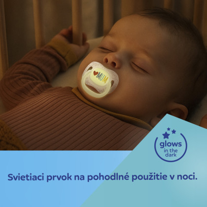Cumlík svietiaci silikónový symetrický Love Mum & Dad 0 - 6 m, 2 ks Canpol babies